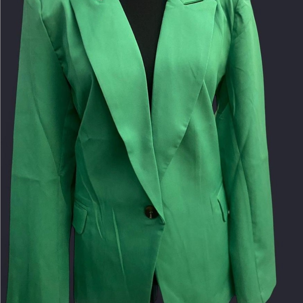 Elegant Green Women's Blazer